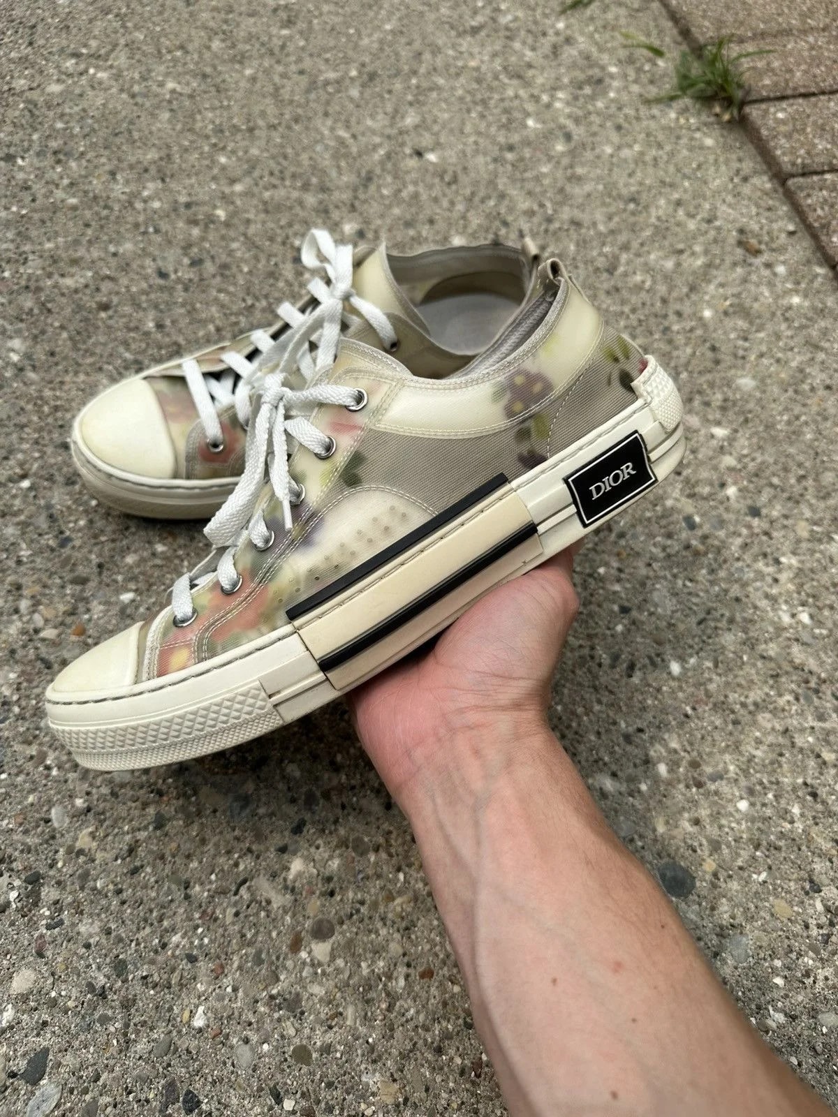 Dior — EU42 - Floral B23 Low — Sneaker — resale
