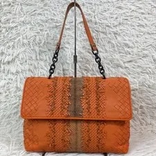 Bottega Veneta — Bottega Veneta Olympia One — Handbag — resale