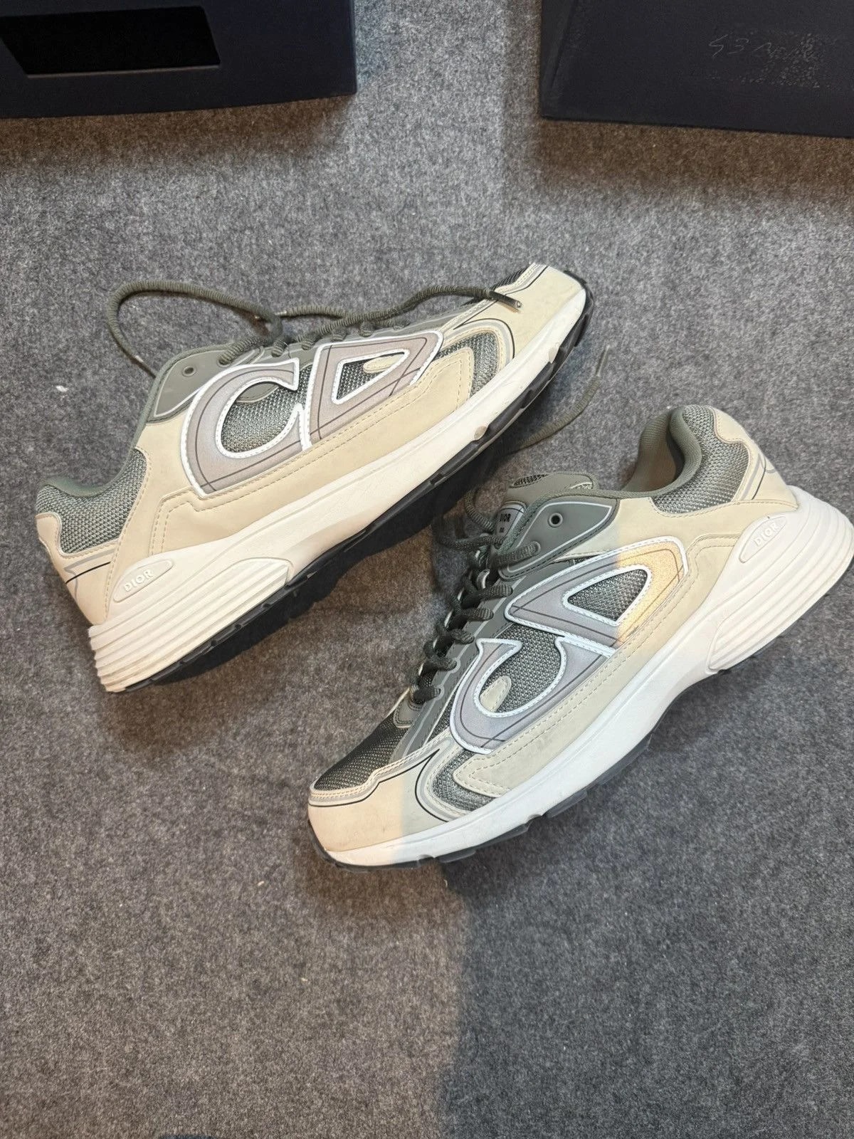 Dior — B30 Size 47 / US 14 — Sneaker — resale