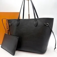 Louis — Near Louis Agenda Neverfull MM — Handbag — resale