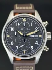 IWC — IWC Pilot's Black - IW387903 — Watch — resale