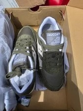 Saucony — Saucony Low Top Lace-Up — Sneaker — resale
