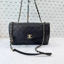 Chanel — Chanel Classic Flap Medium KC729 26.07.11 — Handbag — resale
