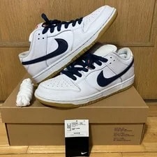 Nike SB — Nike SB Dunk Low Label Size 10 US 28cm With Box — Sneaker — resale