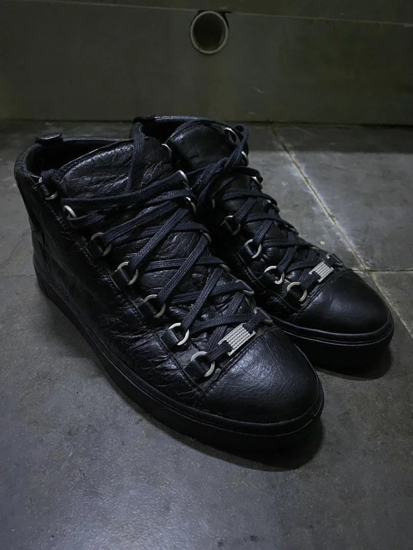Balenciaga — Balenciaga Arena Hi-Top — Sneaker — resale