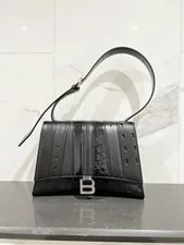 Balenciaga — Authentic Balenciaga Hourglass -Belt — Handbag — resale