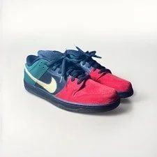 Nike SB — Nike SB Dunk Low Pro BHM — Sneaker — resale