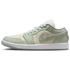 Jordan — Jordan HF4078-100 Moderate Wear Or Visible Flaws 4.5 /6 /4.5YK — Sneaker — resale