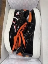 A Bathing Ape — A Bathing Ape Bapesta Low Mad Shark - 10.5M — Sneaker — resale