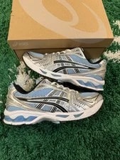 Asics — Size 8 - *Clean* Asics Gel Kayano-14 — Sneaker — resale
