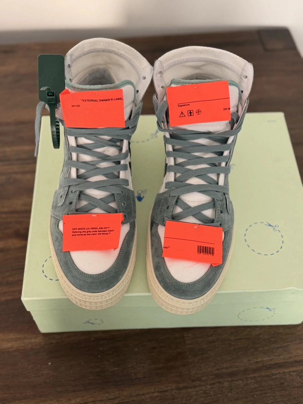 Off-White — Off-White Off-Court 3.0 Size US 12 With Box — Sneaker — resale