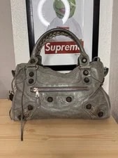 Balenciaga — Balenciaga City . — Handbag — resale