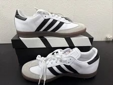 Adidas — Adidas Samba Indoor Gum — Sneaker — resale