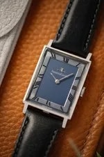 Jaeger-LeCoultre — Jaeger-LeCoultre Rectangular, Ref. 9009 42, Hand-wound Cal. JLC 818/2, Blue Dial — Watch — resale