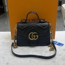 Gucci — Gucci Chevron GG Marmont Mini Top Handle ' - Excellent #1SWT1V0 — Handbag — resale
