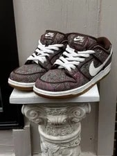 Nike SB — Size 7.5M/9W Nike SB Dunk Low Pro Paisley Cacao — Sneaker — resale