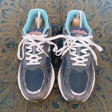 New Balance — 7.5US New Balance 990V3 — Sneaker — resale