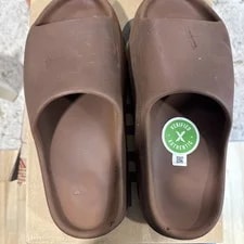 Yeezy — Yeezy Flax Slide Flax Side 12 — Sneaker — resale