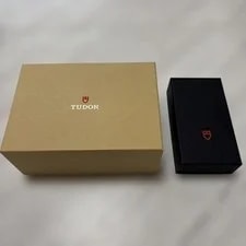 Tudor — Tudor Box & Travel Case Set No Prominent Scratches — Watch — resale