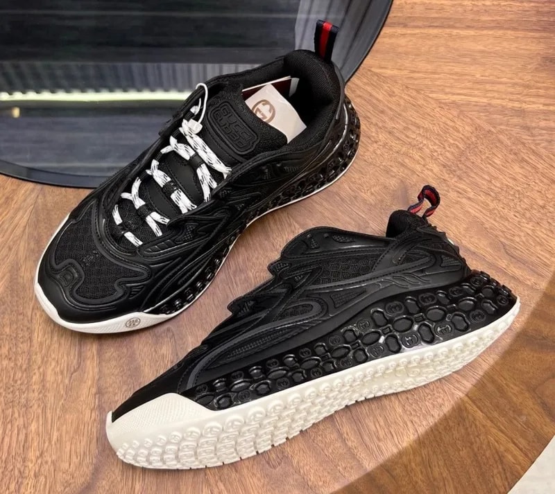 Gucci — Gucci Ultrapace Low-Top – Size 10 – W/ Box — Sneaker — resale