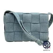 Bottega Veneta — Bottega Veneta Wash Cassette Crossbody MARJ-0 — Handbag — resale