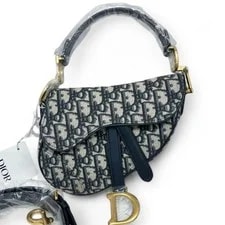 Dior — Dior Small Saddle (xw072426c3r) — Handbag — resale