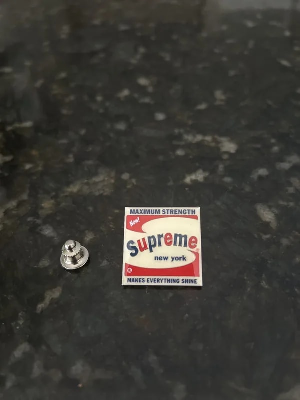 Supreme — Supreme “Shine” Pin — Clothing — resale