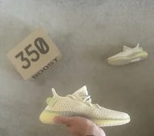 Yeezy — Yeezy Boost 350 V2 Flax US 8 ✅IN Hand✅ — Sneaker — resale