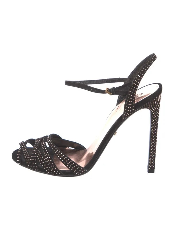 Gucci — Studded Accents D'Orsay — Designer Shoe — resale