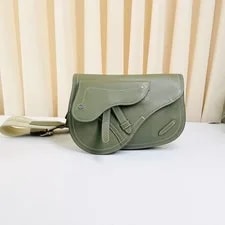 Dior — Christian Dior Bag in Grained — Handbag — resale