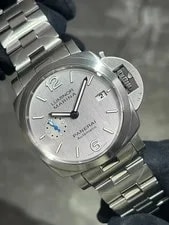 Panerai — Panerai Luminor Marina PAM00977 Silver Dial 42mm Auto 2020 Box — Watch — resale