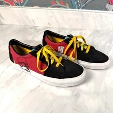 Vans — Vans Simpsons Sk8-Low El Barto VN0A4UUK1W7 8.5M 10W — Sneaker — resale