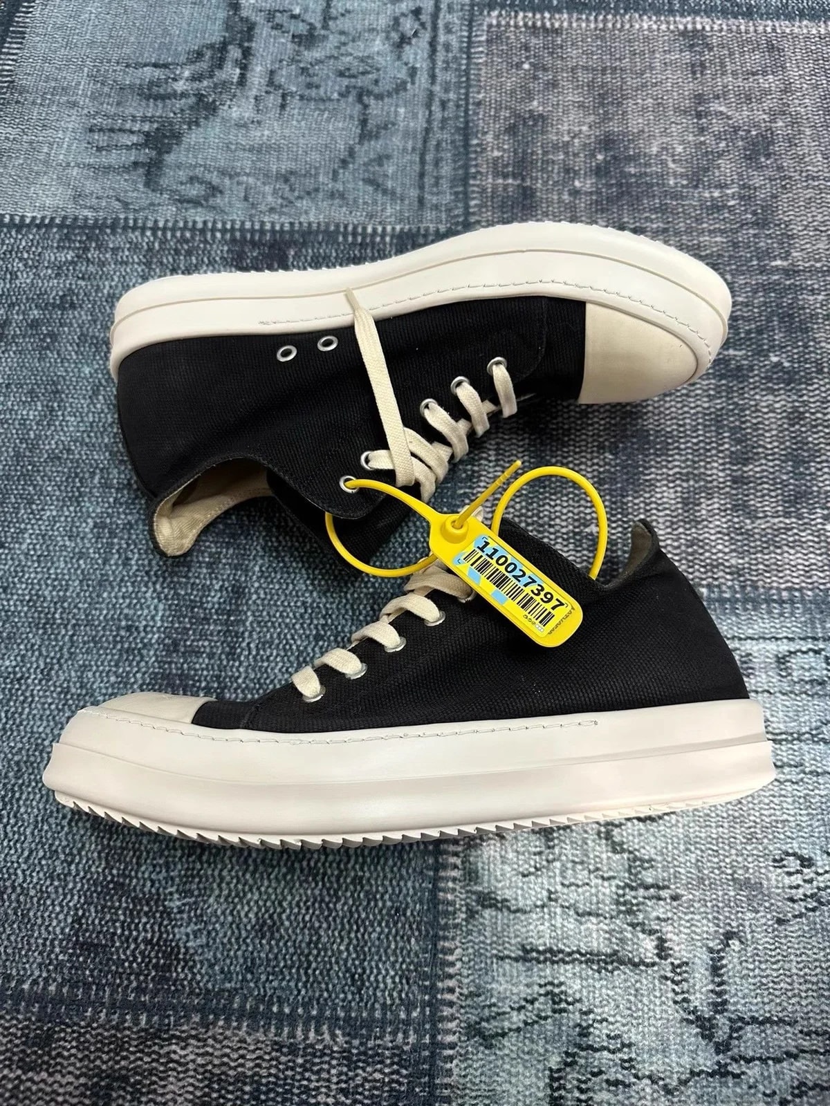 Rick Owens DRKSHDW — Rick Owens Drkshdw Low-Top Ramones K47 — Sneaker — resale