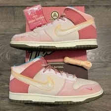 Nike SB — Nike SB Dunk Mid Social Status Strawberry Milk - Size 11 W/ OG Box & Laces — Sneaker — resale