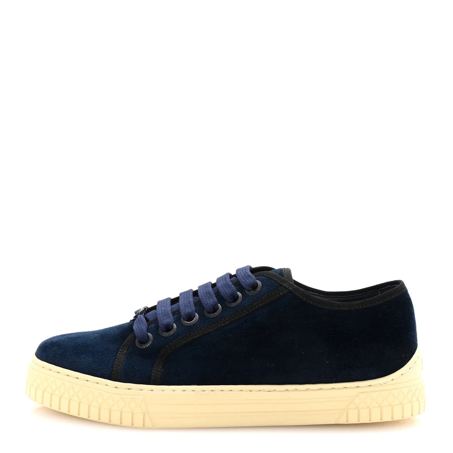 Chanel — Crepe Lace Up 35.5 — Sneaker — resale