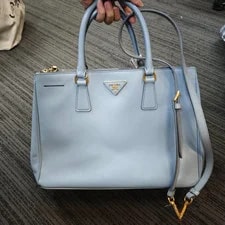 Prada — Prada Galleria Top Handle Crossbody bag33*15*24 — Handbag — resale