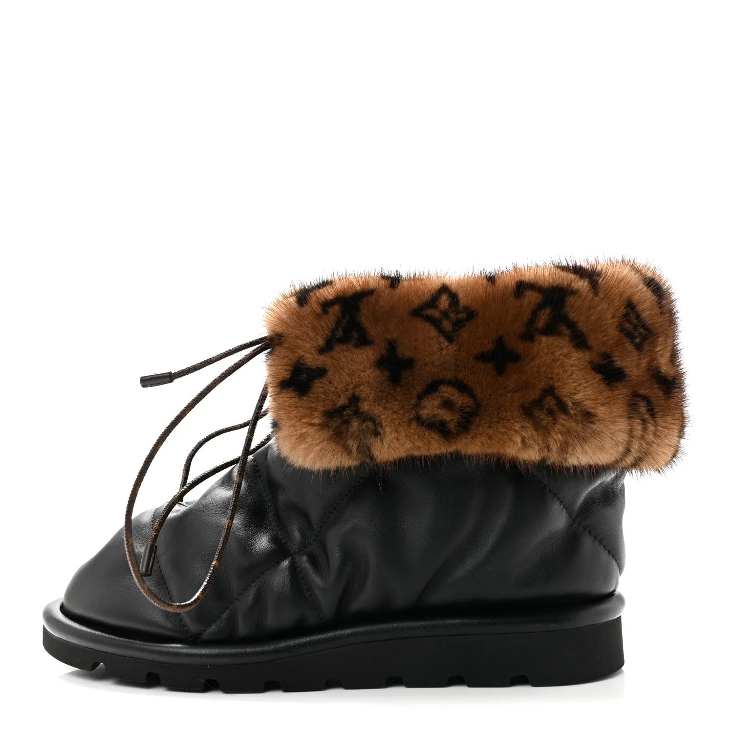 Dior — Leopard Print Embroidered Walk'N'Dior Low Top 39.5 — Sneaker — resale