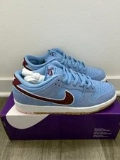 Nike SB — Nike SB Dunk Low Phillies — Sneaker — resale