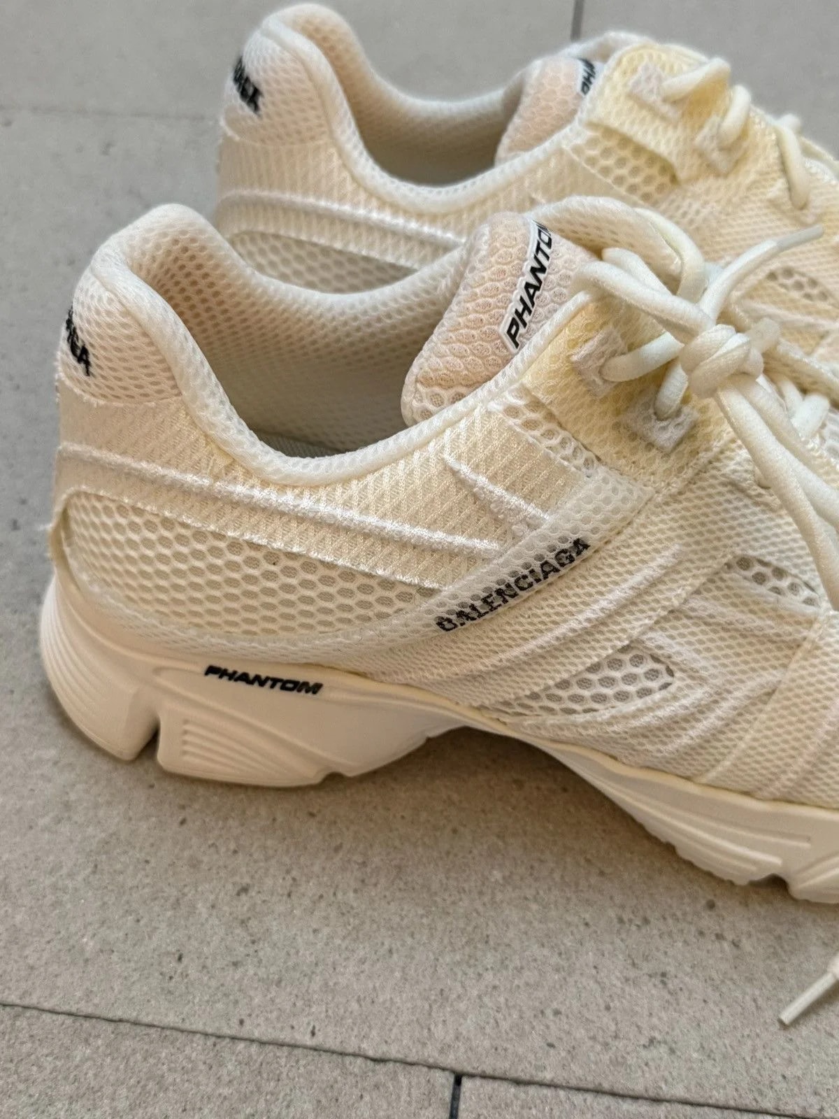 Balenciaga — Balenciaga Sneaker — Sneaker — resale