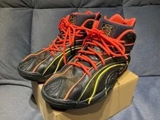 Reebok — 9.0US Reebok Hotonesansweriv1 995 000 Limited Edition Collage Collaboration — Sneaker — resale