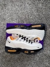 Nike SB — Nike SB Air Max 95 FC Club 58 World Cup (IQ8395-100) — Sneaker — resale
