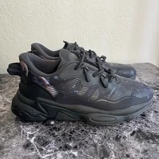 Adidas — Adidas Originals Ozweego Nasa Galaxy ’S Size 7 Running — Sneaker — resale