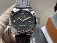 Panerai — Panerai Luminor Series PAM00359 — Watch — resale