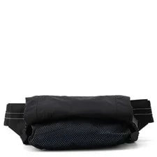 Bottega Veneta — Bottega Veneta Body Waist 574353 — Handbag — resale