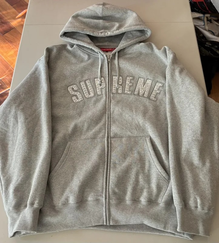 Supreme — Supreme BB Simon Zip Up Hoodie — streetwear — resale
