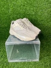 Yeezy — Yeezy Boost 700 Analog EG7596 Size 10 's Shoe's Clean — Sneaker — resale