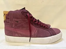 Nike SB — Limited Edition Nike SB Zoom Blazer Mid PRM Night 8 Skate — Sneaker — resale
