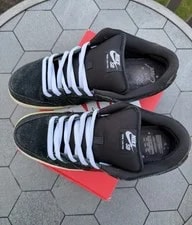 Nike SB — Size 13 - Nike SB Dunk Low Nontourage F&F Sample TAG. 504750-040. — Sneaker — resale