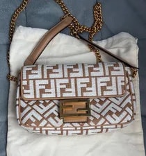 Fendi — Fendi Baguette and Chain Midi Authentic 2023 Collection — Handbag — resale