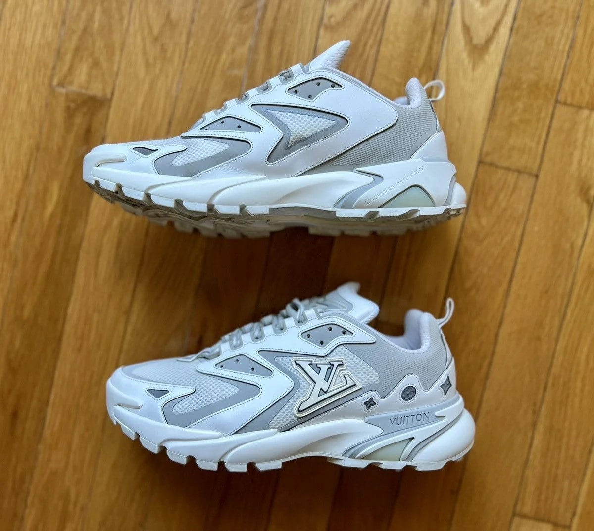 Louis Vuitton — Louis Vuitton Tatic Runner — Sneaker — resale